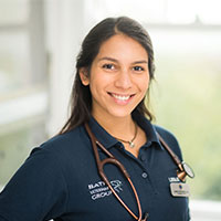 Dr Lesley De Rosario - MVDr MRCVS